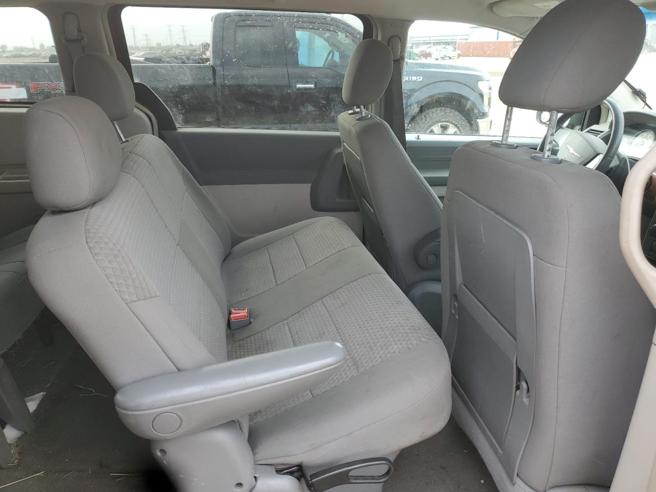 2008 Chrysler Town & Country Lx VIN: 2A8HR44H18R116575 Lot: 90459665