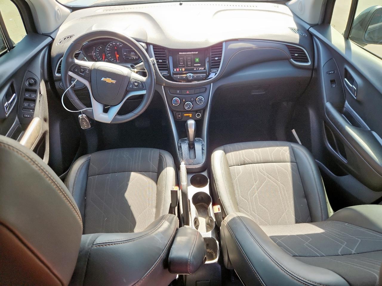 2021 Chevrolet Trax 1Lt VIN: KL7CJLSBXMB320069 Lot: 90634325