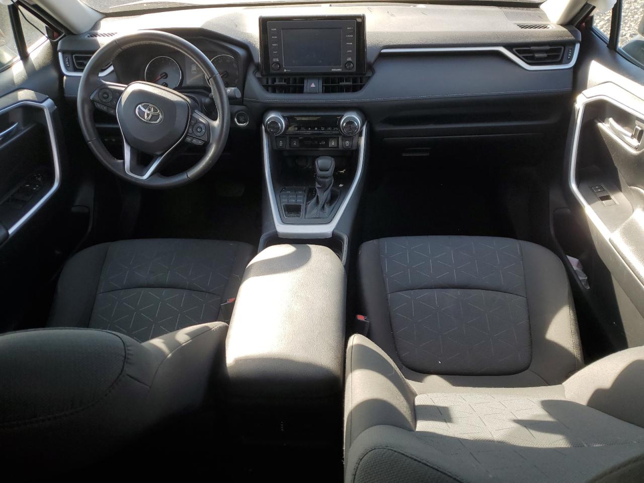 2021 Toyota Rav4 Xle VIN: 2T3P1RFV0MW236331 Lot: 86077805