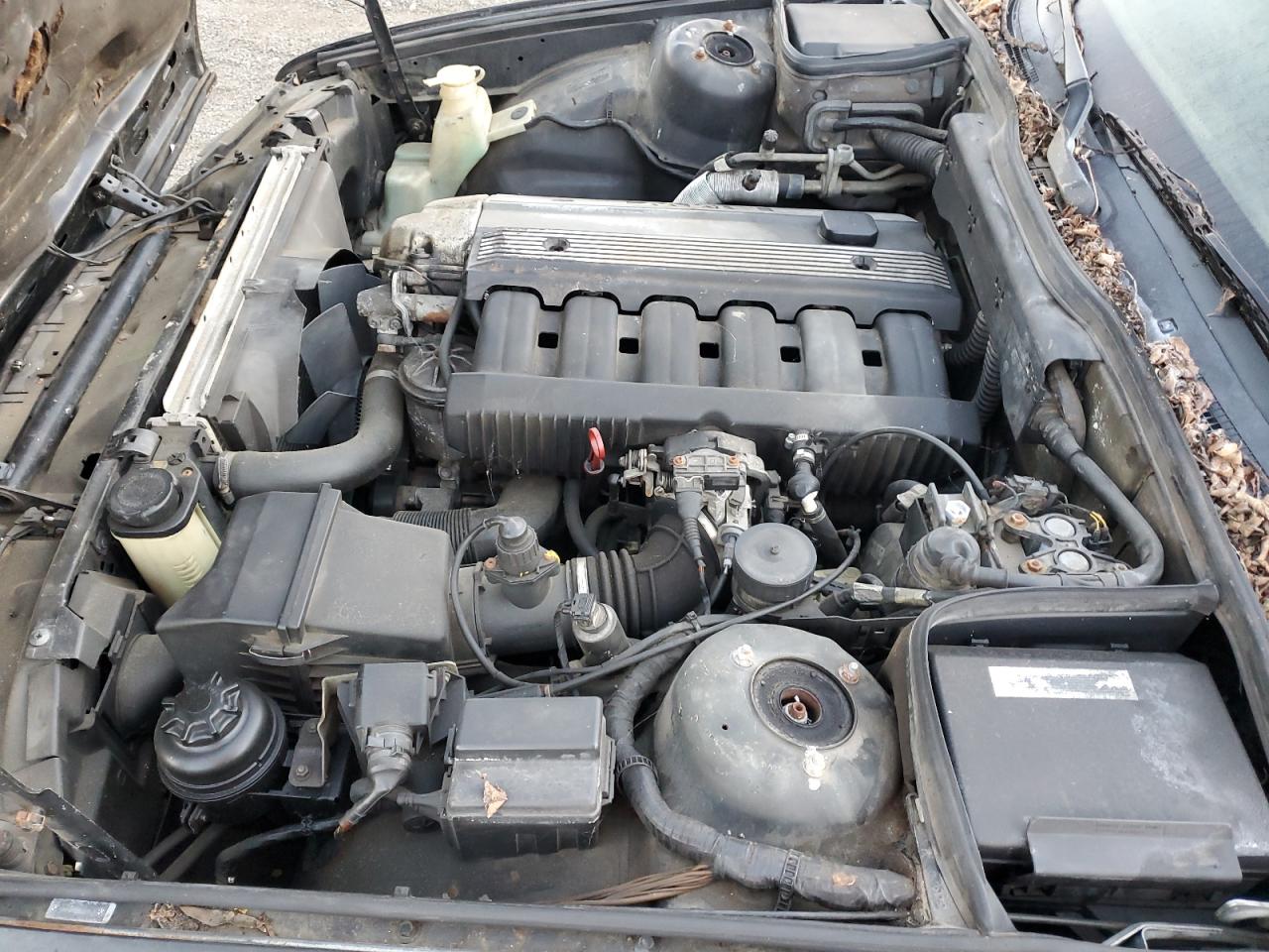 Фото: WBAHD5329SGB37367