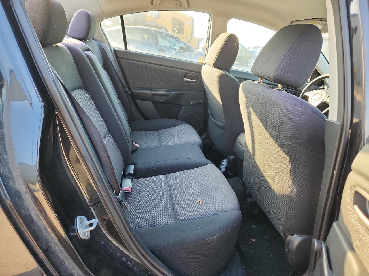 2007 Mazda 3 I VIN: JM1BK12F271644477 Lot: 84388465