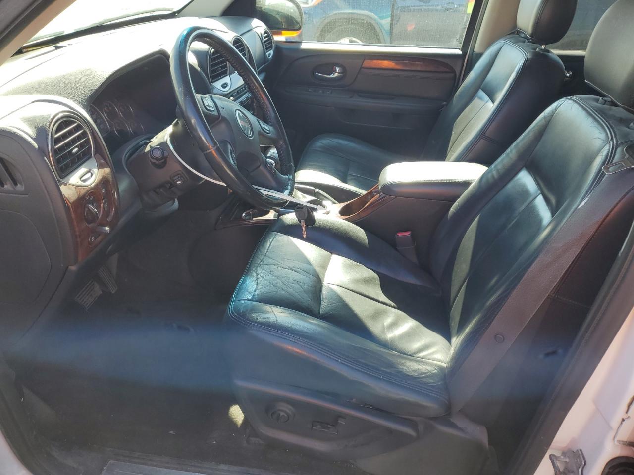 2005 GMC Envoy VIN: 1GKDT13S852287258 Lot: 90017465