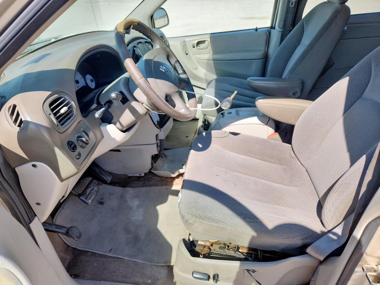 2005 Dodge Grand Caravan Sxt VIN: 2D4GP44L45R162655 Lot: 86268415