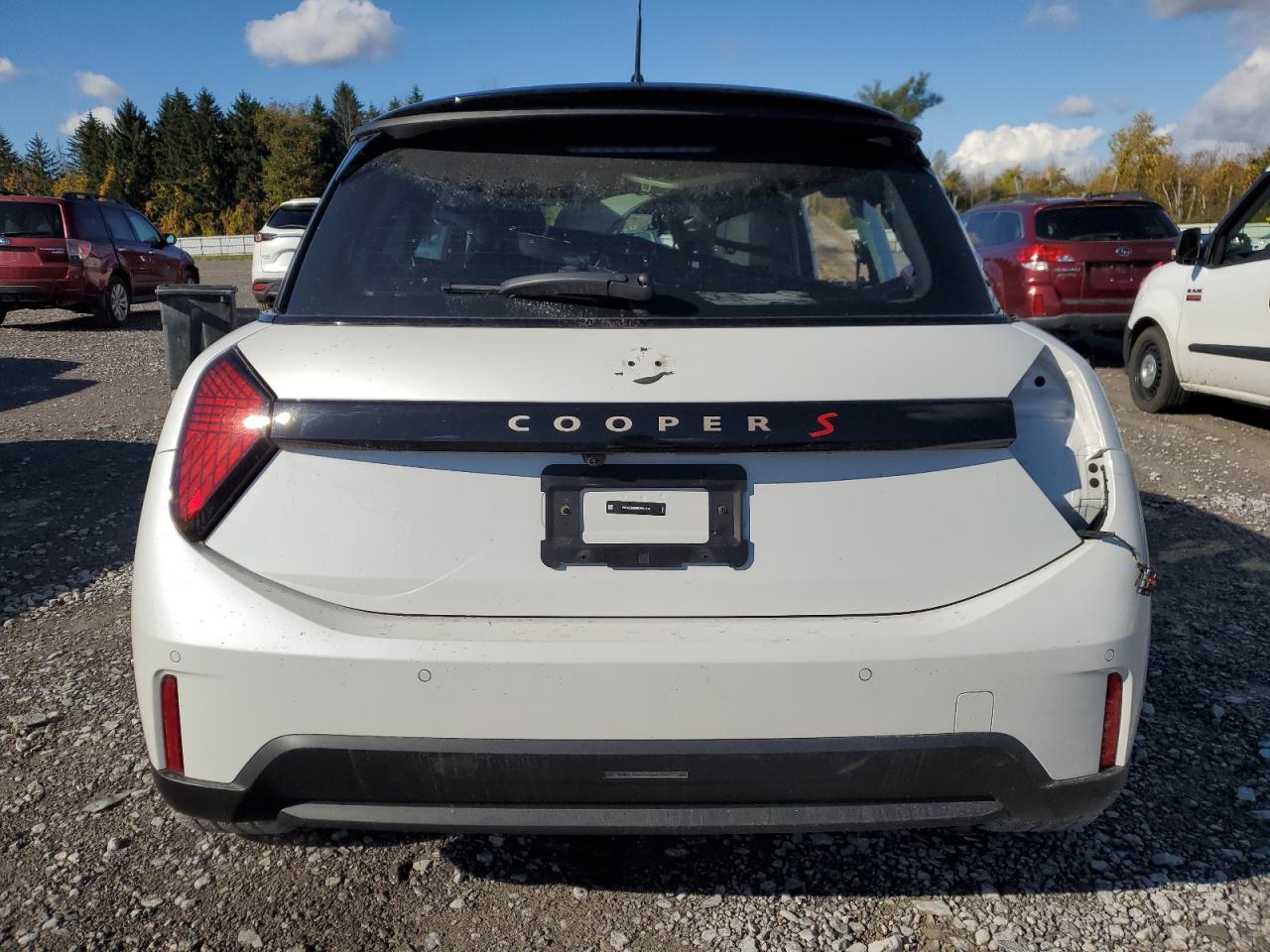 2025 Mini Cooper S VIN: WMW23GD06S2W15174 Lot: 85347835