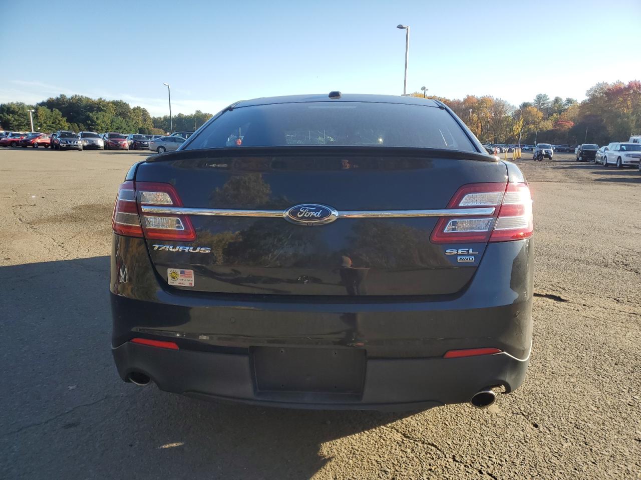 2015 Ford Taurus Sel VIN: 1FAHP2H89FG160775 Lot: 87042625