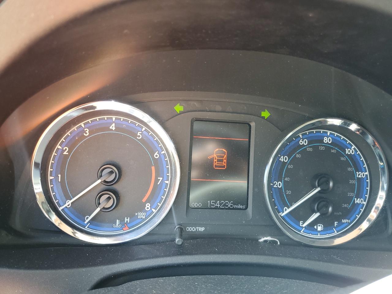 2017 Toyota Corolla L VIN: 2T1BURHE5HC863136 Lot: 82271385