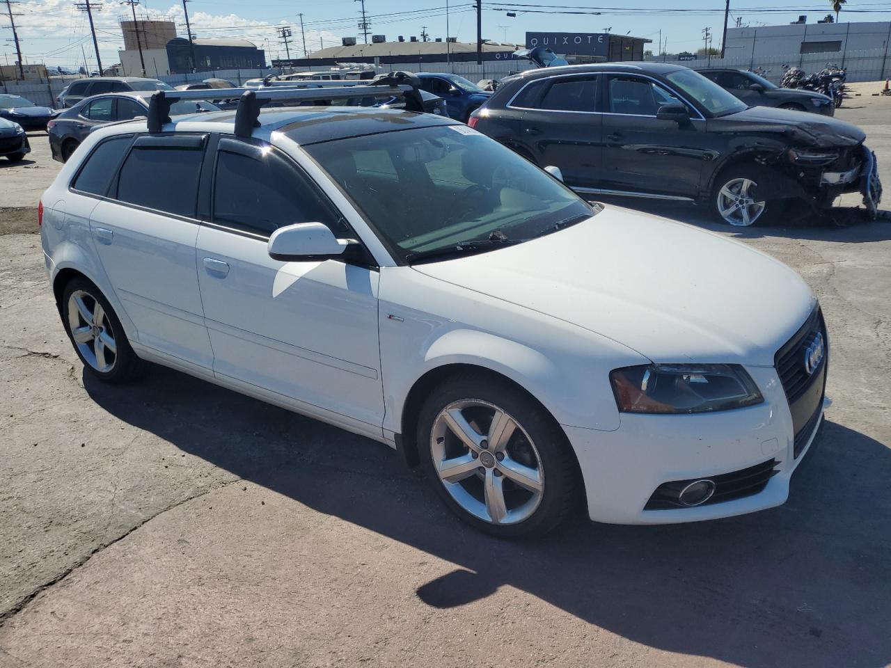 Фото: WAUKJBFM0CA140671