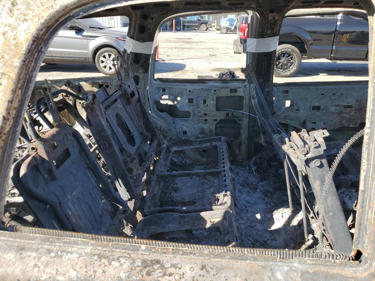 2003 Chevrolet Tahoe C1500 VIN: 1GNEC13T03R208931 Lot: 82666295