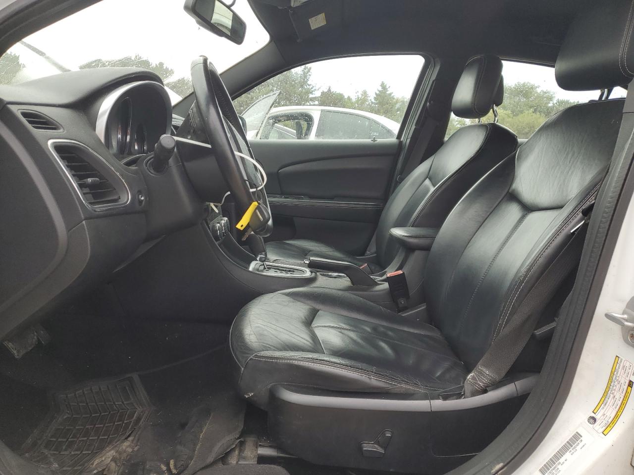 2011 Chrysler 200 Limited VIN: 1C3BC2FB8BN571606 Lot: 86143125