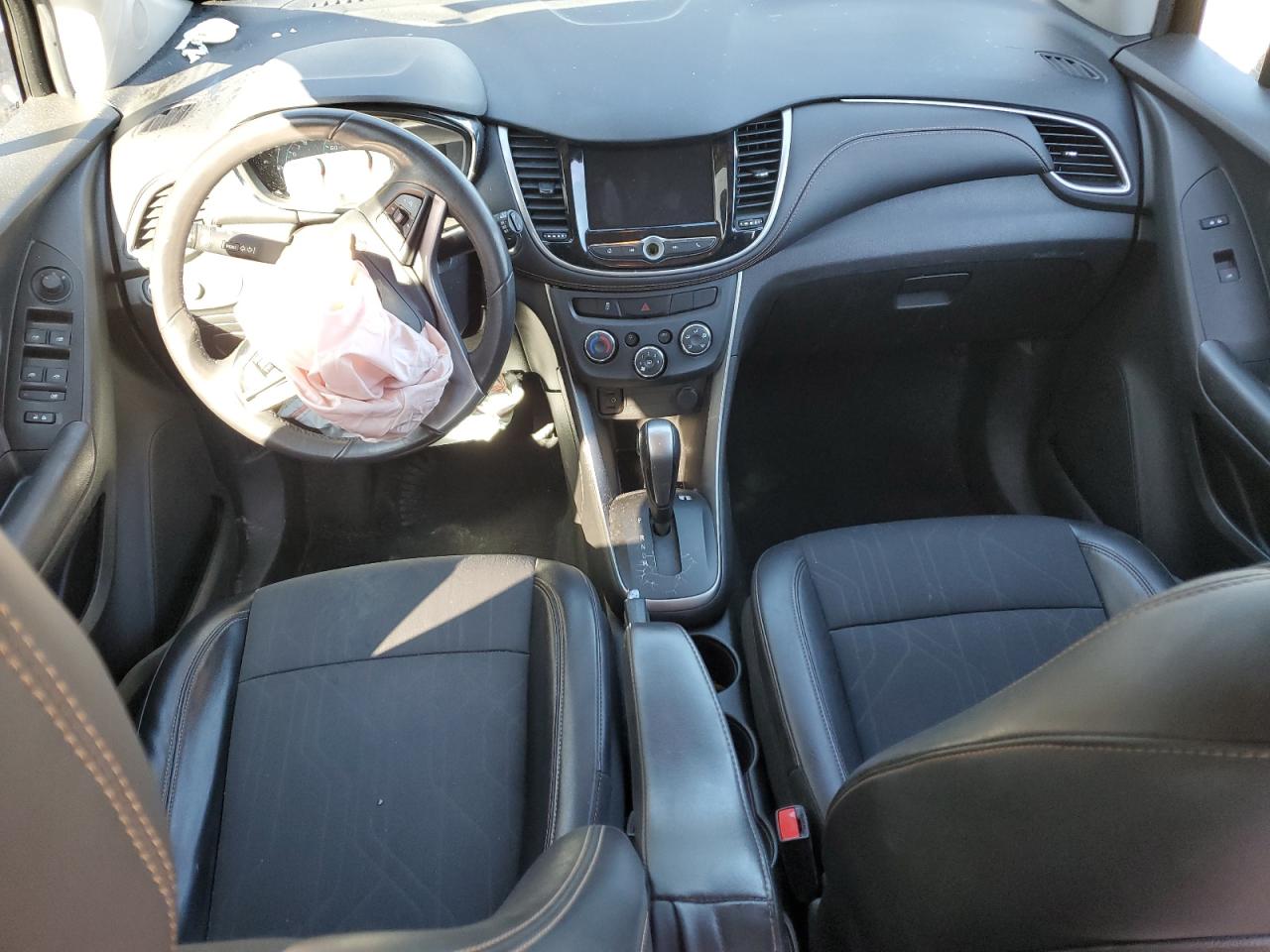 2021 Chevrolet Trax 1Lt VIN: KL7CJLSB3MB303288 Lot: 90687645