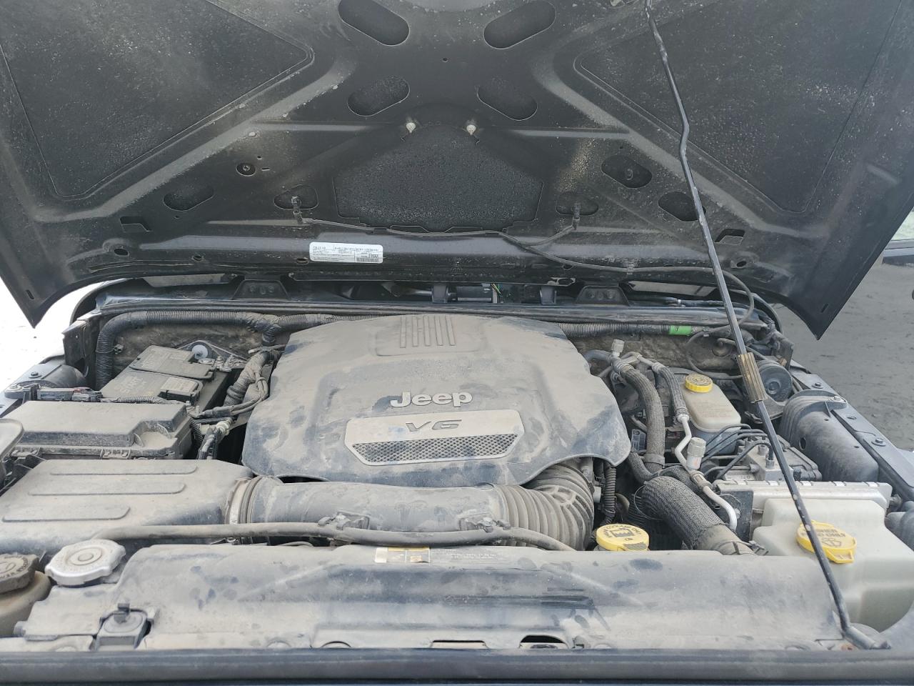 2018 Jeep Wrangler Sport VIN: 1C4GJWAG7JL818612 Lot: 85856455