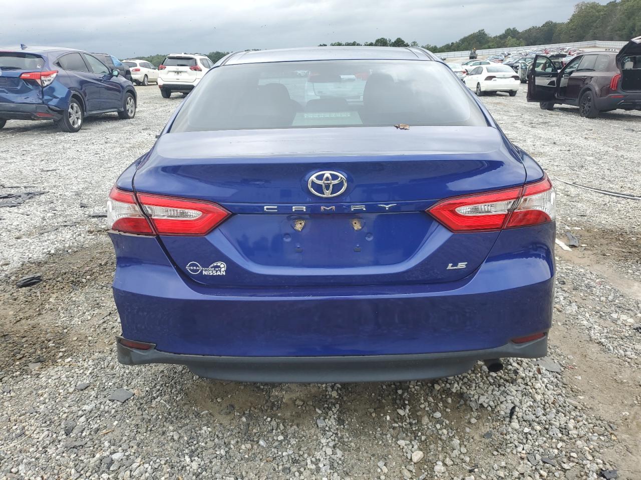 2018 Toyota Camry L VIN: 4T1B11HK8JU586728 Lot: 85079455