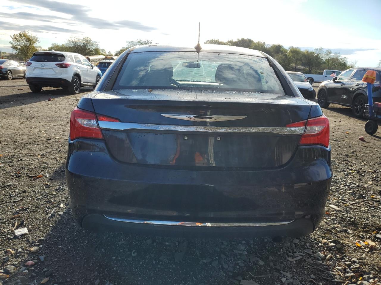 2012 Chrysler 200 Touring VIN: 1C3CCBBB6CN164072 Lot: 87192455
