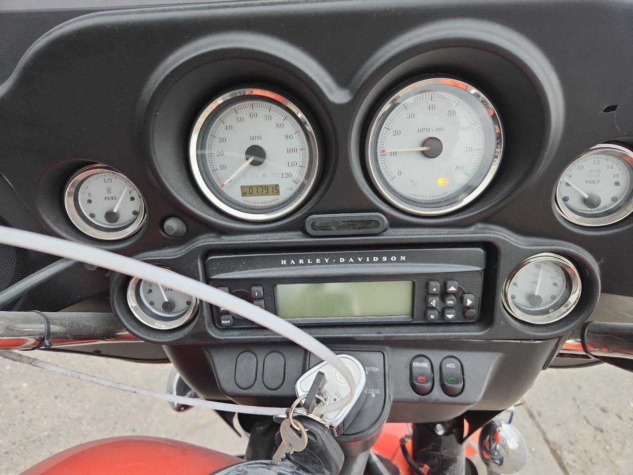 2012 Harley-Davidson Flhx Street Glide VIN: 1HD1KBM12CB694162 Lot: 85330815