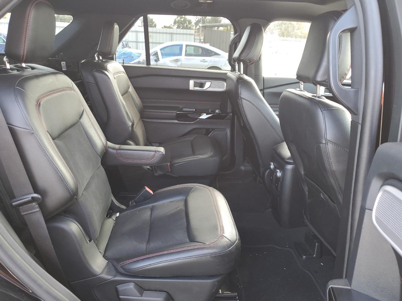 2022 Ford Explorer St-Line VIN: 1FMSK8KH2NGA06736 Lot: 82310335