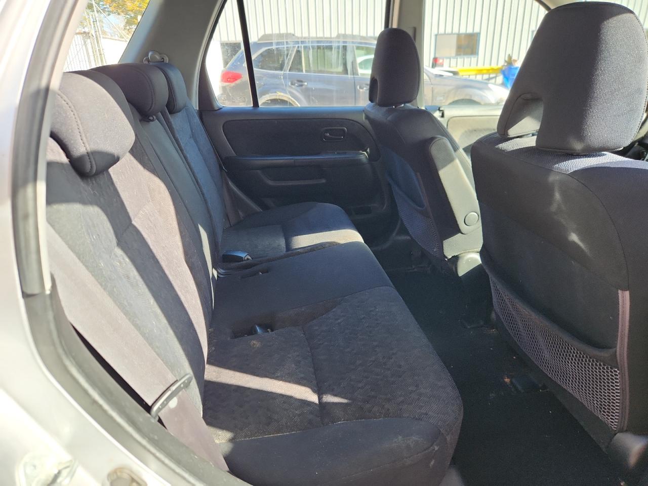 2005 Honda Cr-V Lx VIN: JHLRD68545C002065 Lot: 90323435