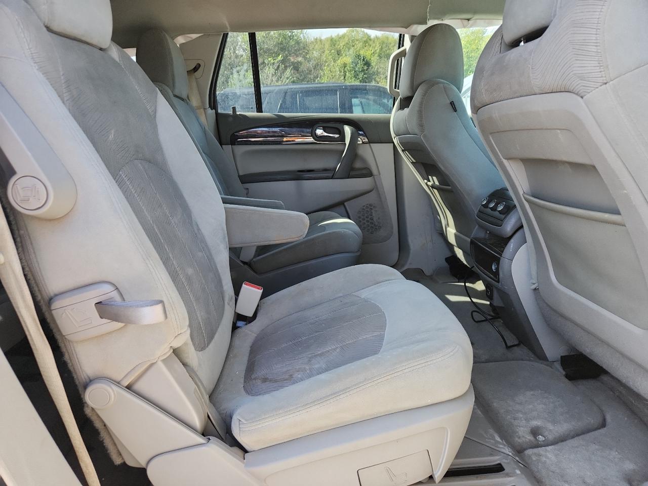 2017 Buick Enclave VIN: 5GAKRAKD2HJ353187 Lot: 89832105