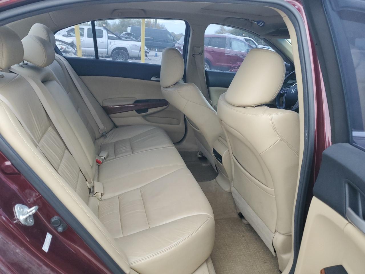 2011 Honda Accord Exl VIN: 1HGCP3F86BA020887 Lot: 86856075