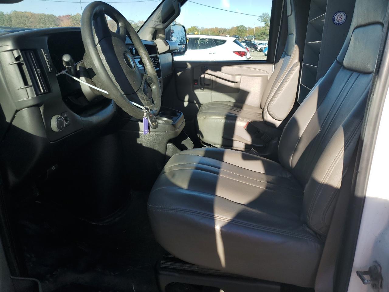 2020 Chevrolet Express G2500 VIN: 1GCWGAFP6L1134414 Lot: 87265375