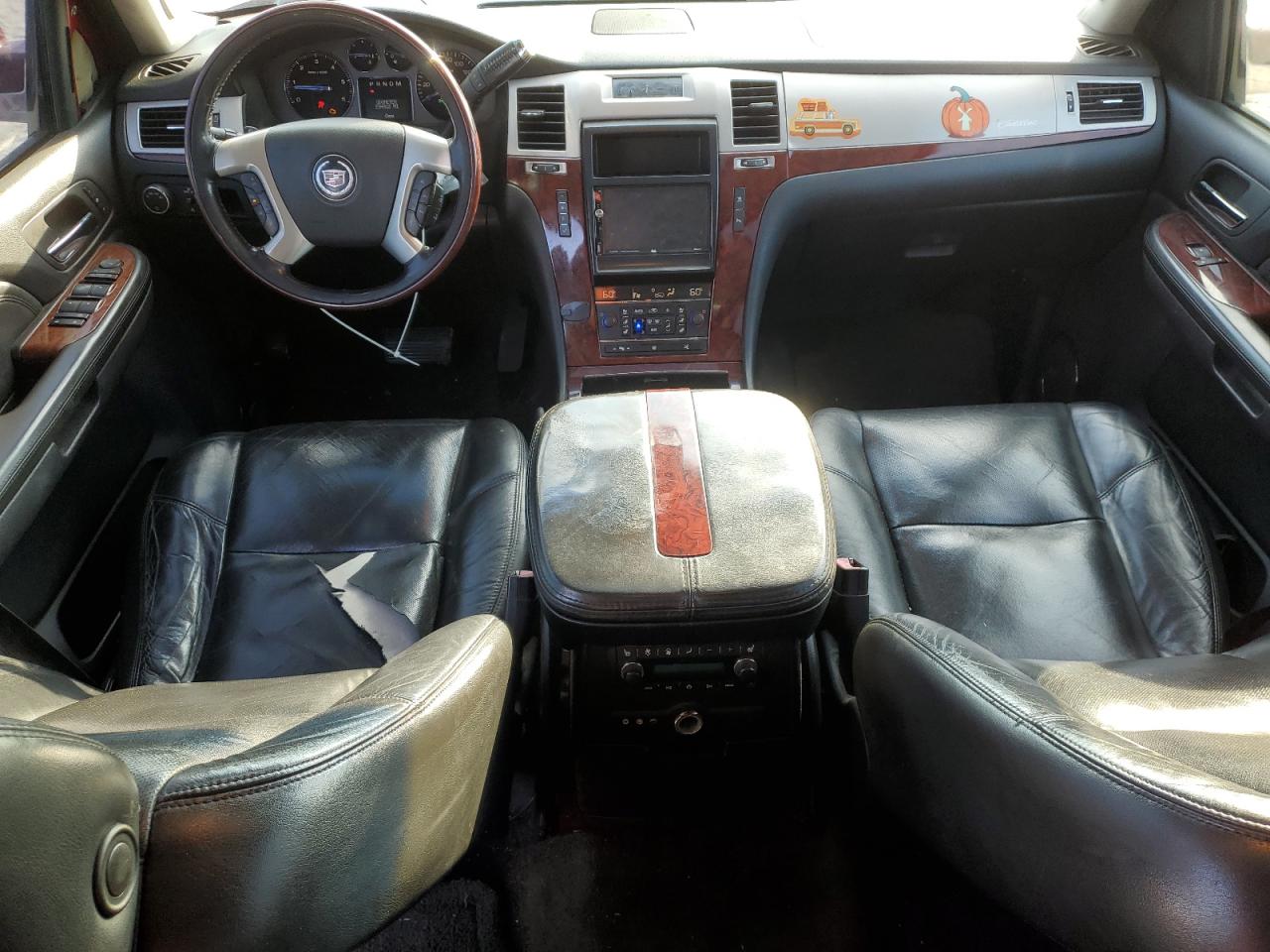 2008 Cadillac Escalade Esv VIN: 1GYFK66868R186732 Lot: 89914965