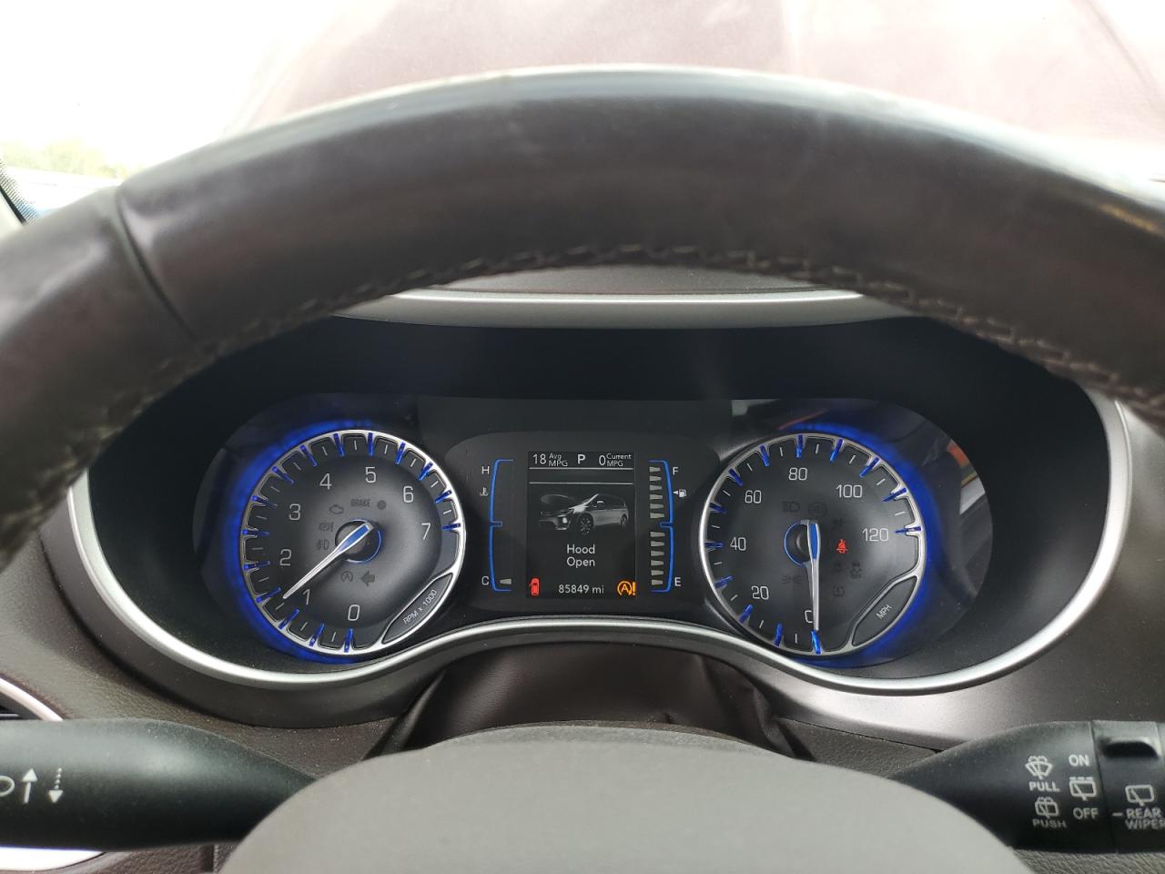 2017 Chrysler Pacifica Touring L VIN: 2C4RC1BG5HR826858 Lot: 85331205