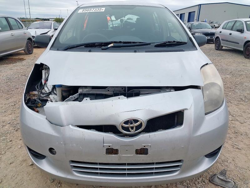 2006 TOYOTA YARIS T2 