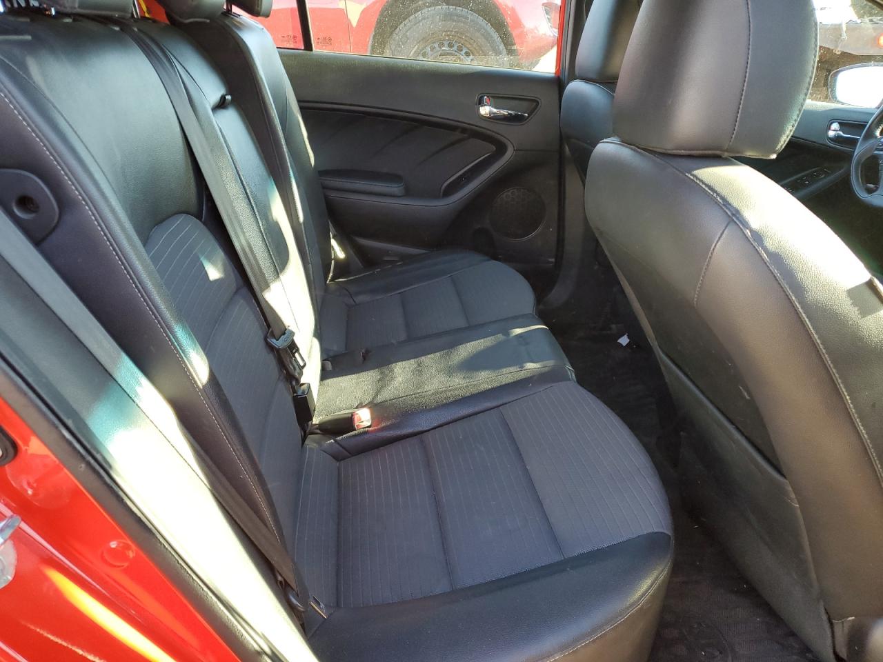 2016 Kia Forte Sx VIN: KNAFZ5A30G5625059 Lot: 87019935