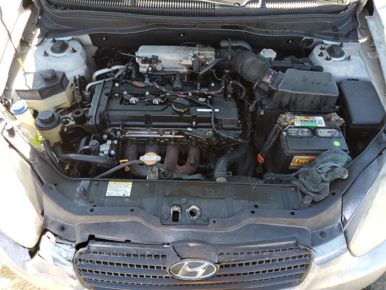 2006 Hyundai Accent Gls VIN: KMHCN46CX6U056645 Lot: 84953465