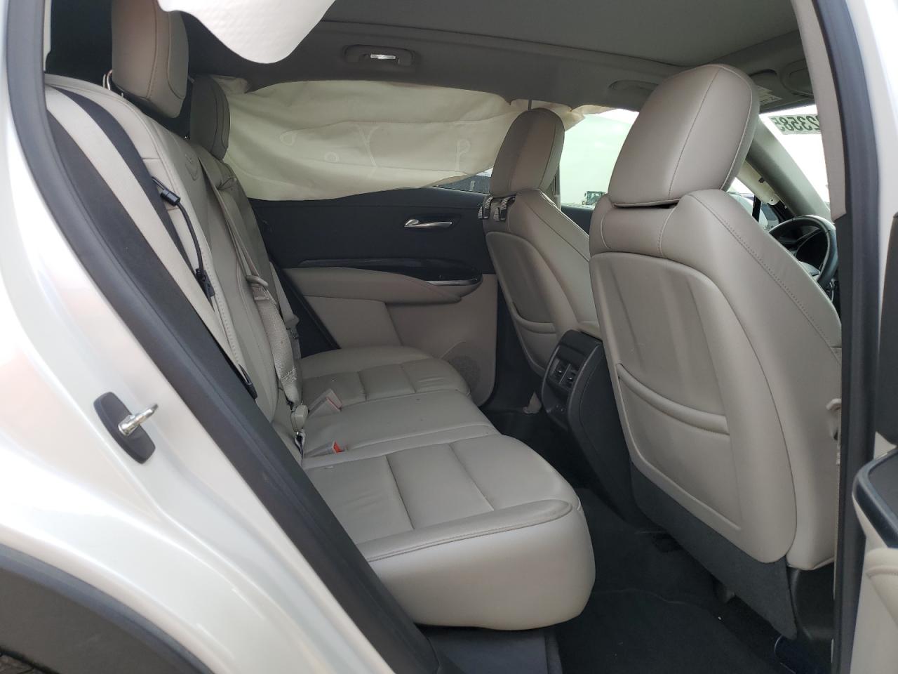 2019 Cadillac Xt4 Premium Luxury VIN: 1GYFZCR41KF164066 Lot: 90023585