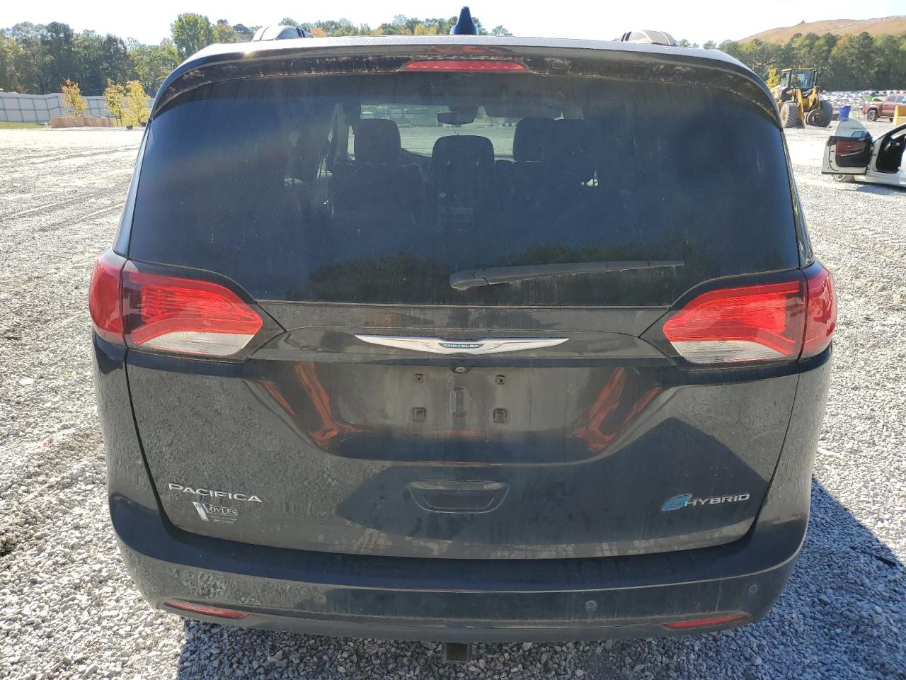 2018 Chrysler Pacifica Hybrid Limited VIN: 2C4RC1N79JR358487 Lot: 86486275