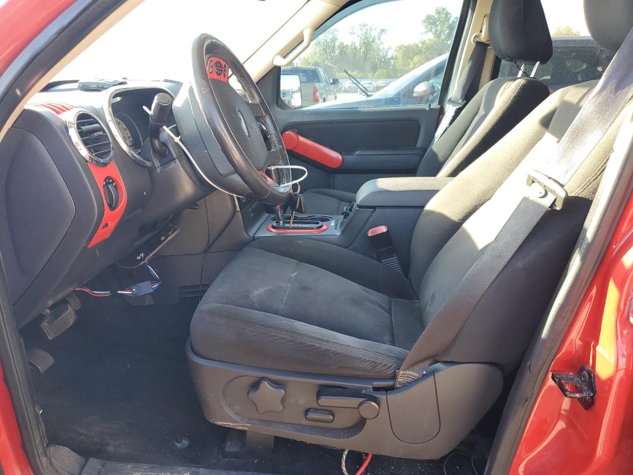 2010 Ford Explorer Xlt VIN: 1FMEU8DE4AUA92539 Lot: 82324725