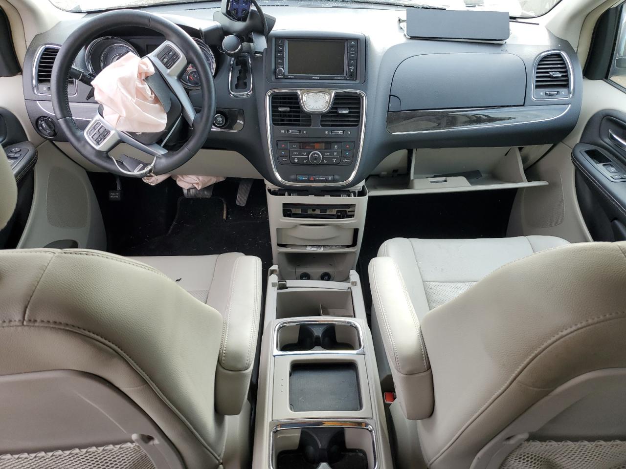 2013 Chrysler Town & Country Touring L VIN: 2C4RC1CG3DR570745 Lot: 86067605