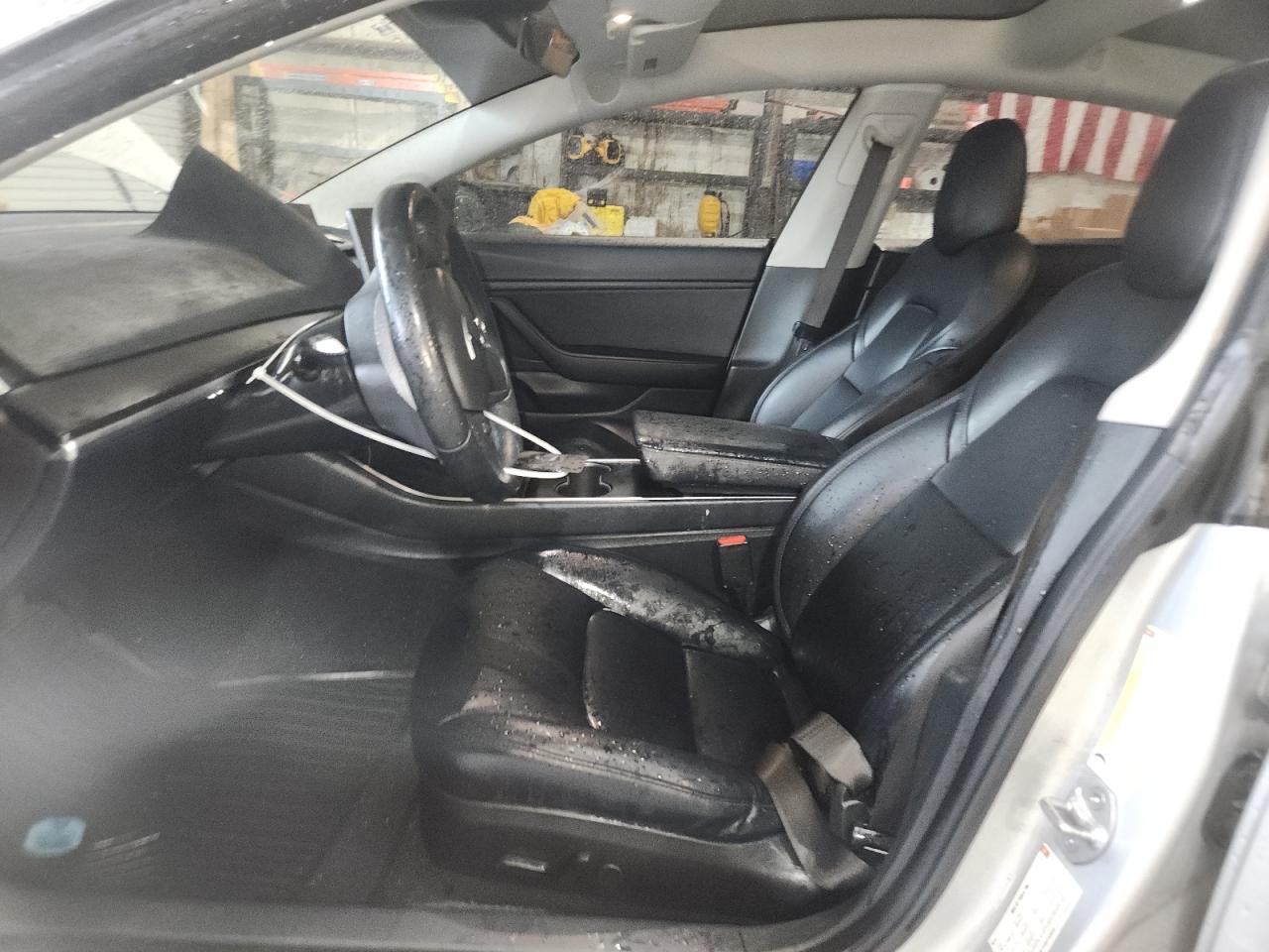 2018 Tesla Model 3 VIN: 5YJ3E1EA9JF039355 Lot: 90112165