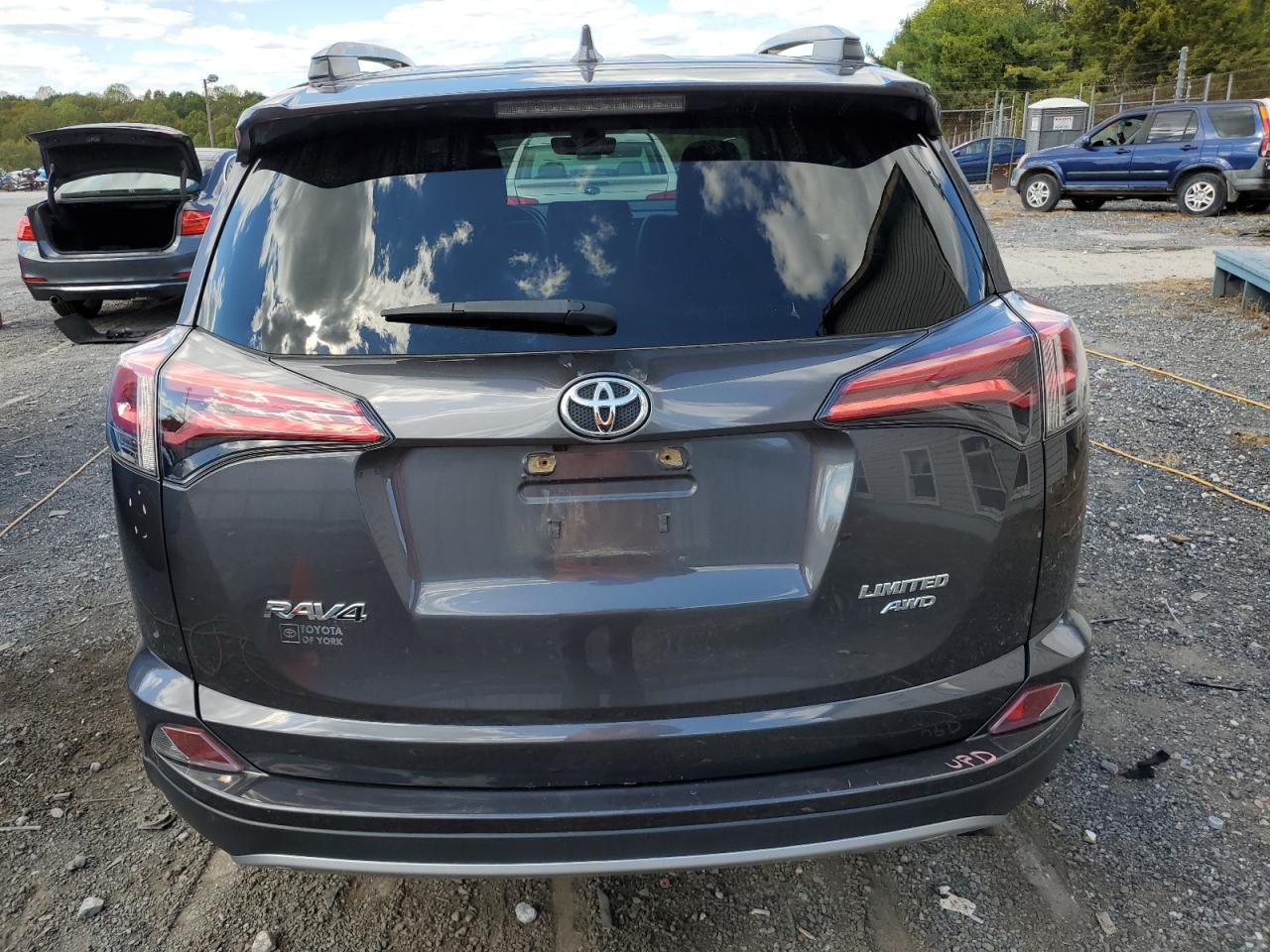 2018 Toyota Rav4 Limited VIN: JTMDFREV5JJ175848 Lot: 86274645