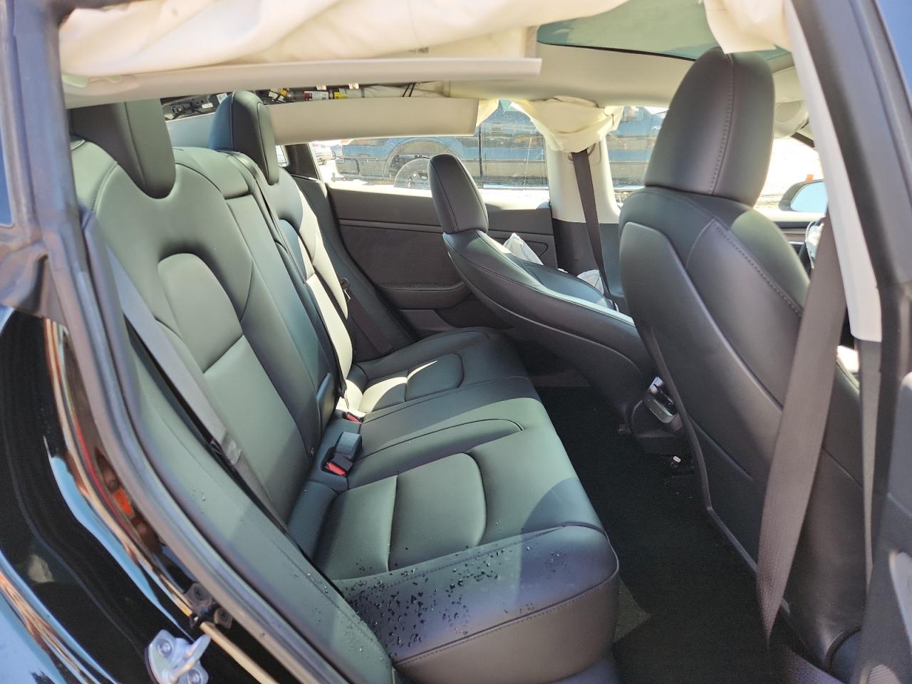 2023 Tesla Model 3 VIN: 5YJ3E1EB7PF699072 Lot: 84073015