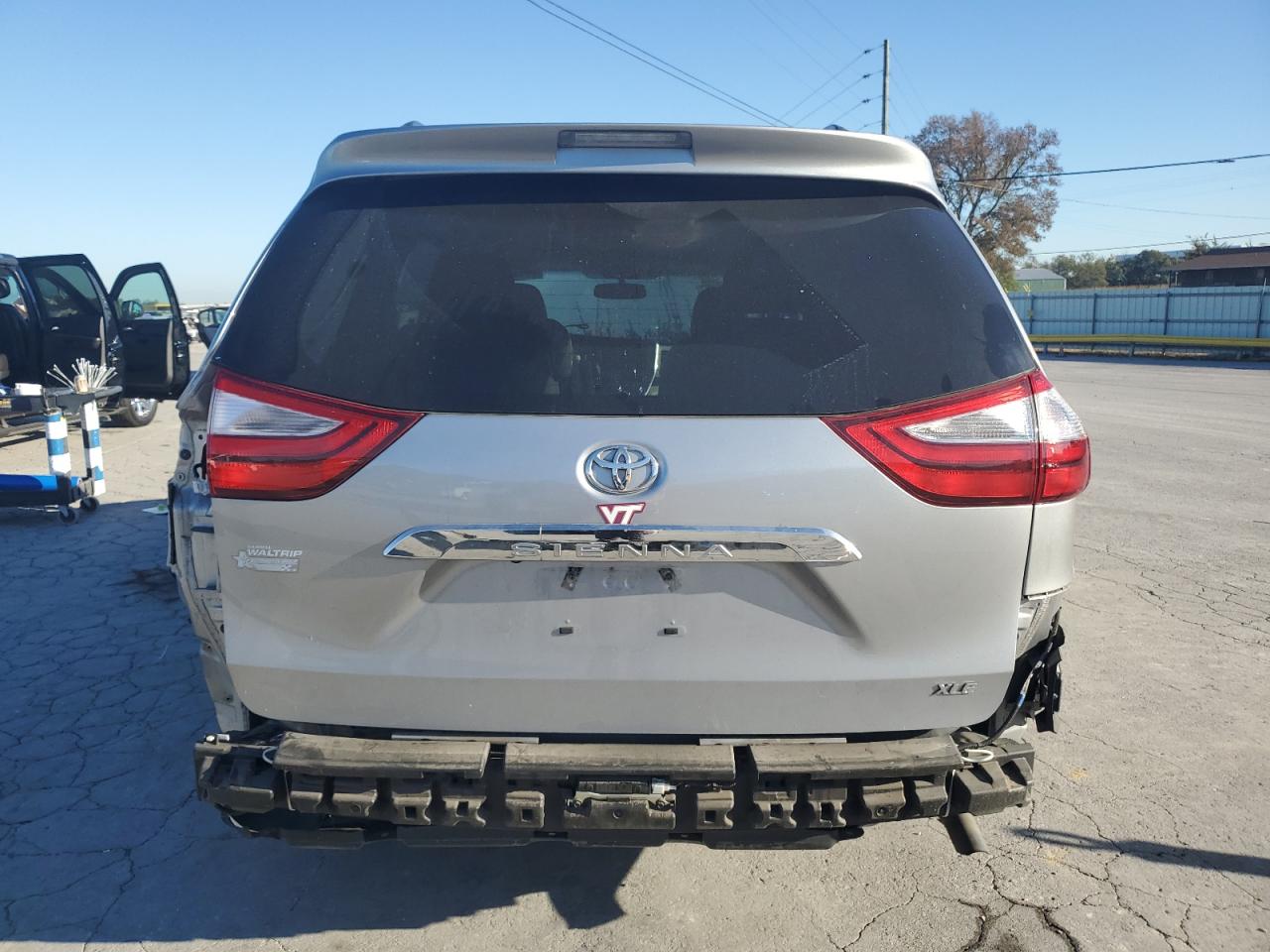 2017 Toyota Sienna Xle VIN: 5TDYZ3DC3HS885401 Lot: 86446435
