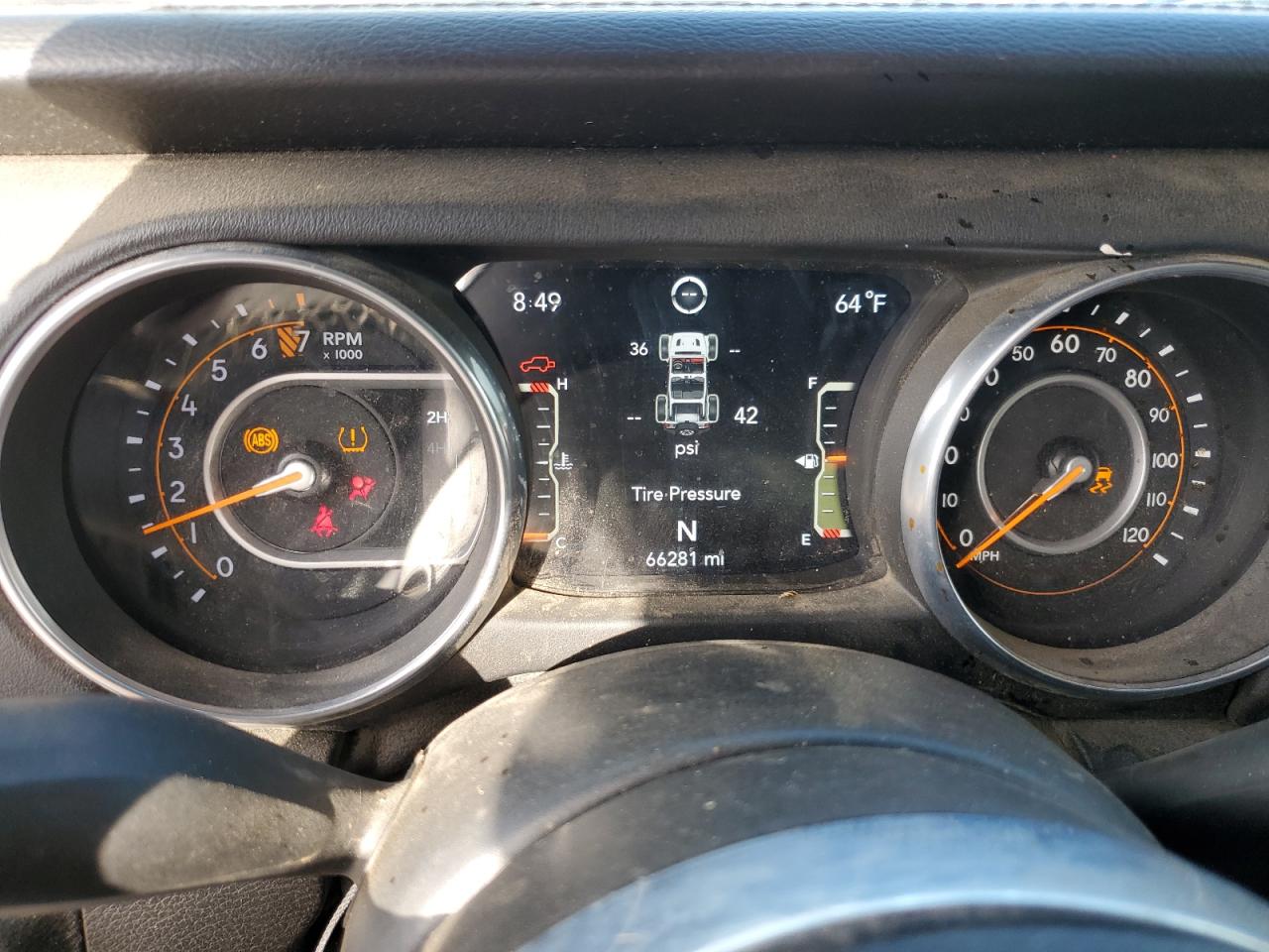 2018 Jeep Wrangler Unlimited Sahara VIN: 1C4HJXEG2JW264558 Lot: 86184705