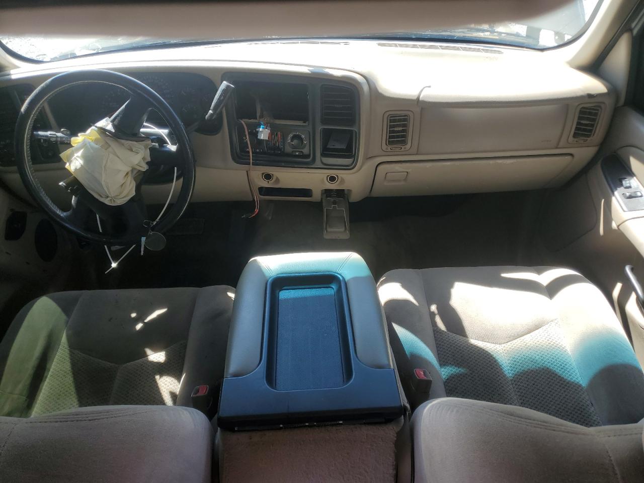 2004 Chevrolet Tahoe K1500 VIN: 1GNEK13V44J160709 Lot: 84748465