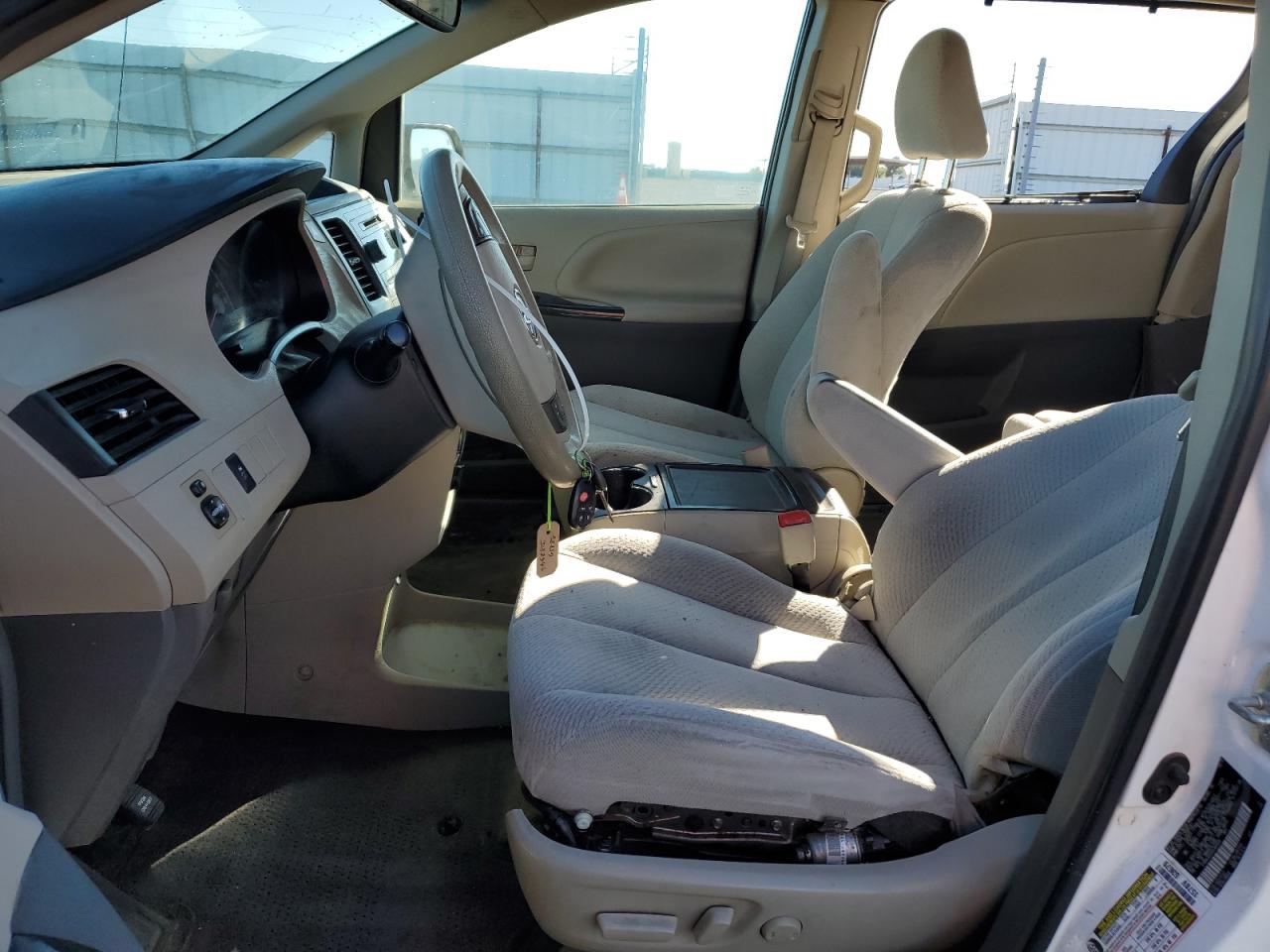 2013 Toyota Sienna Le VIN: 5TDKK3DC0DS365838 Lot: 86677435