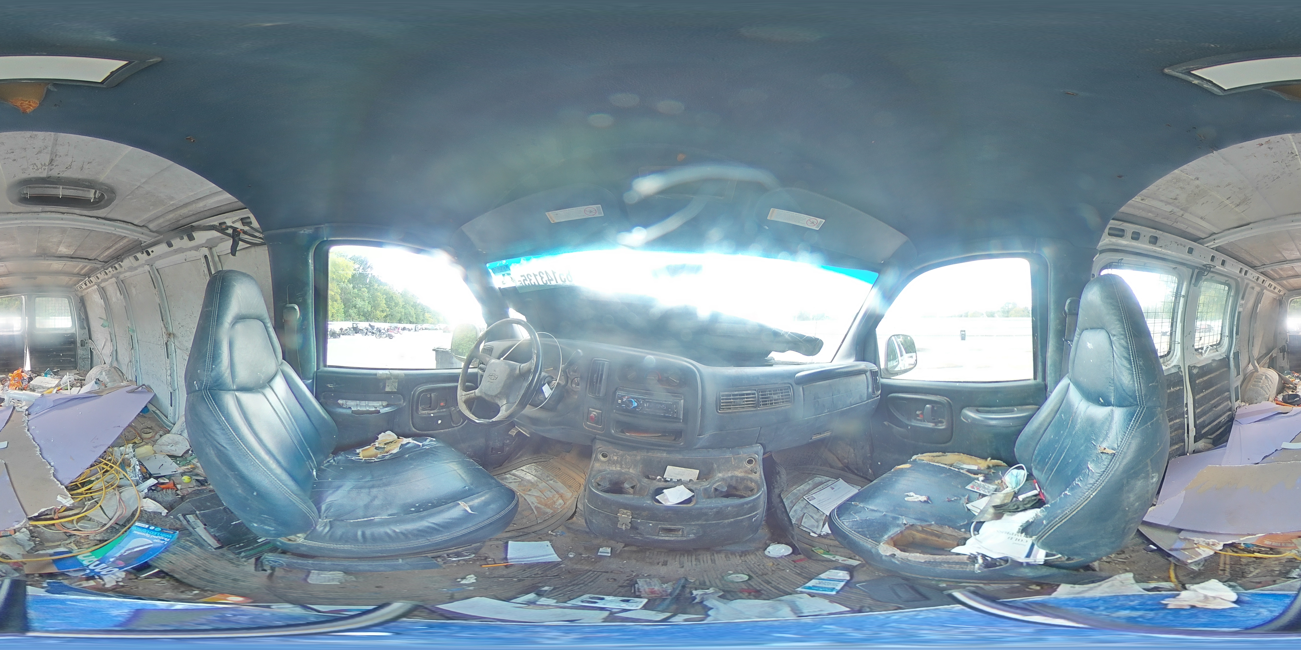 2000 Chevrolet Express G2500 VIN: 1GCFG25WXY1203918 Lot: 85143135