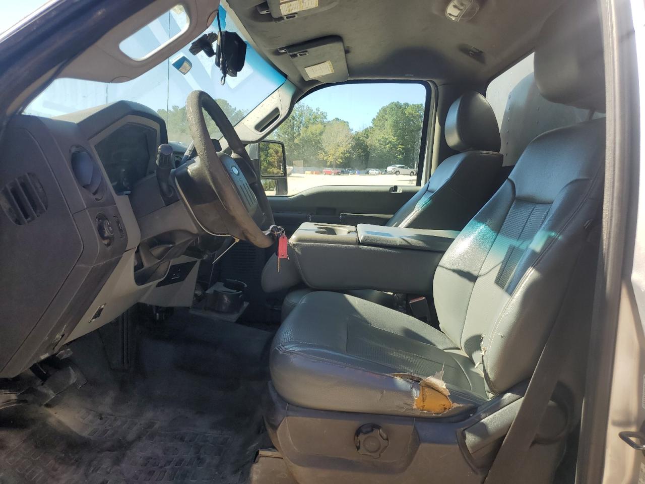 2015 Ford F550 Super Duty VIN: 1FDUF5GT6FED43528 Lot: 84837925