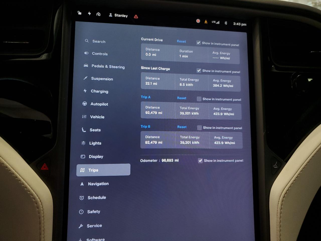 2019 Tesla Model X VIN: 5YJXCBE26KF152946 Lot: 84740005