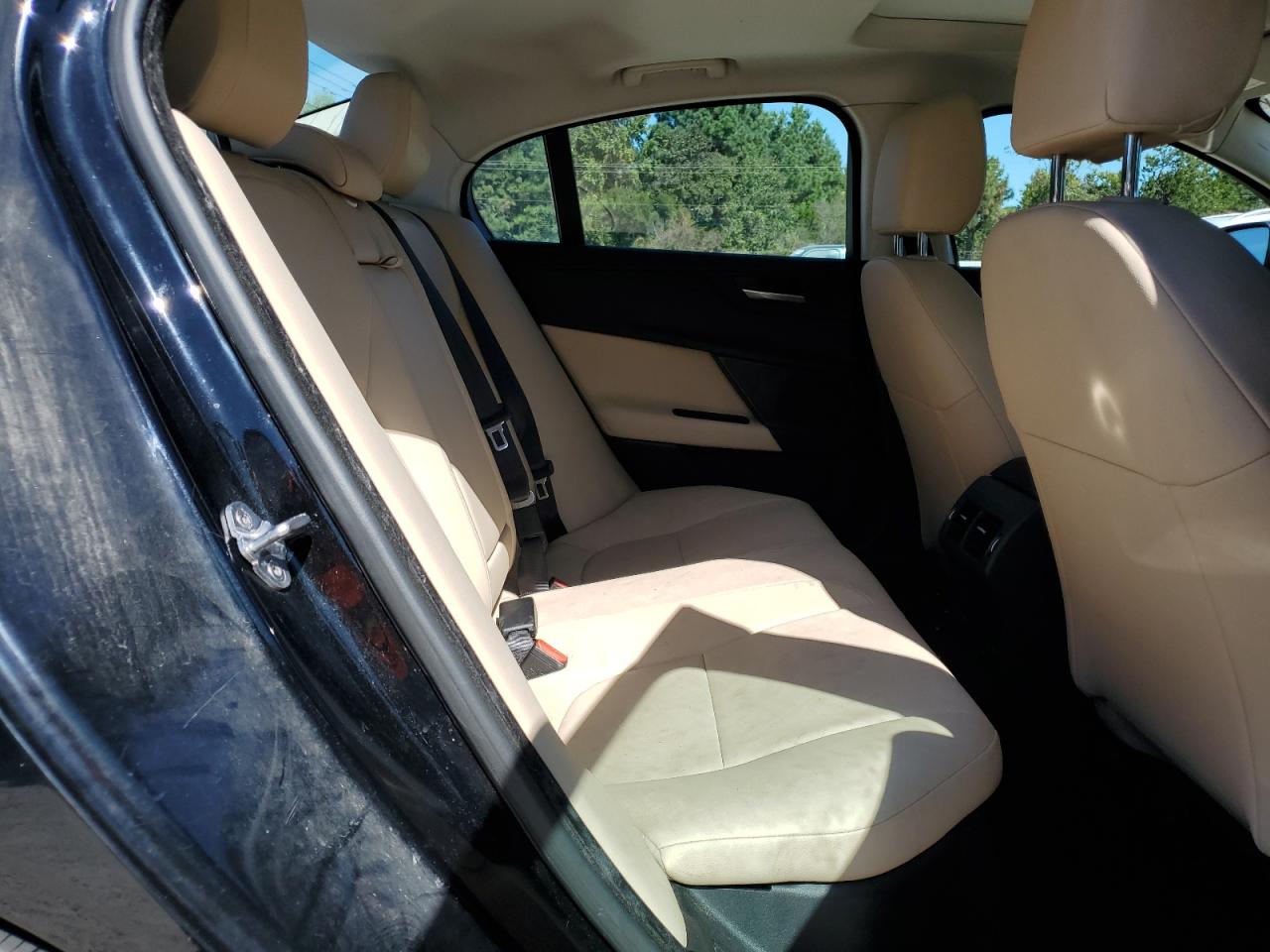 2017 Jaguar Xe Premium VIN: SAJAD4BN0HA975808 Lot: 84928415