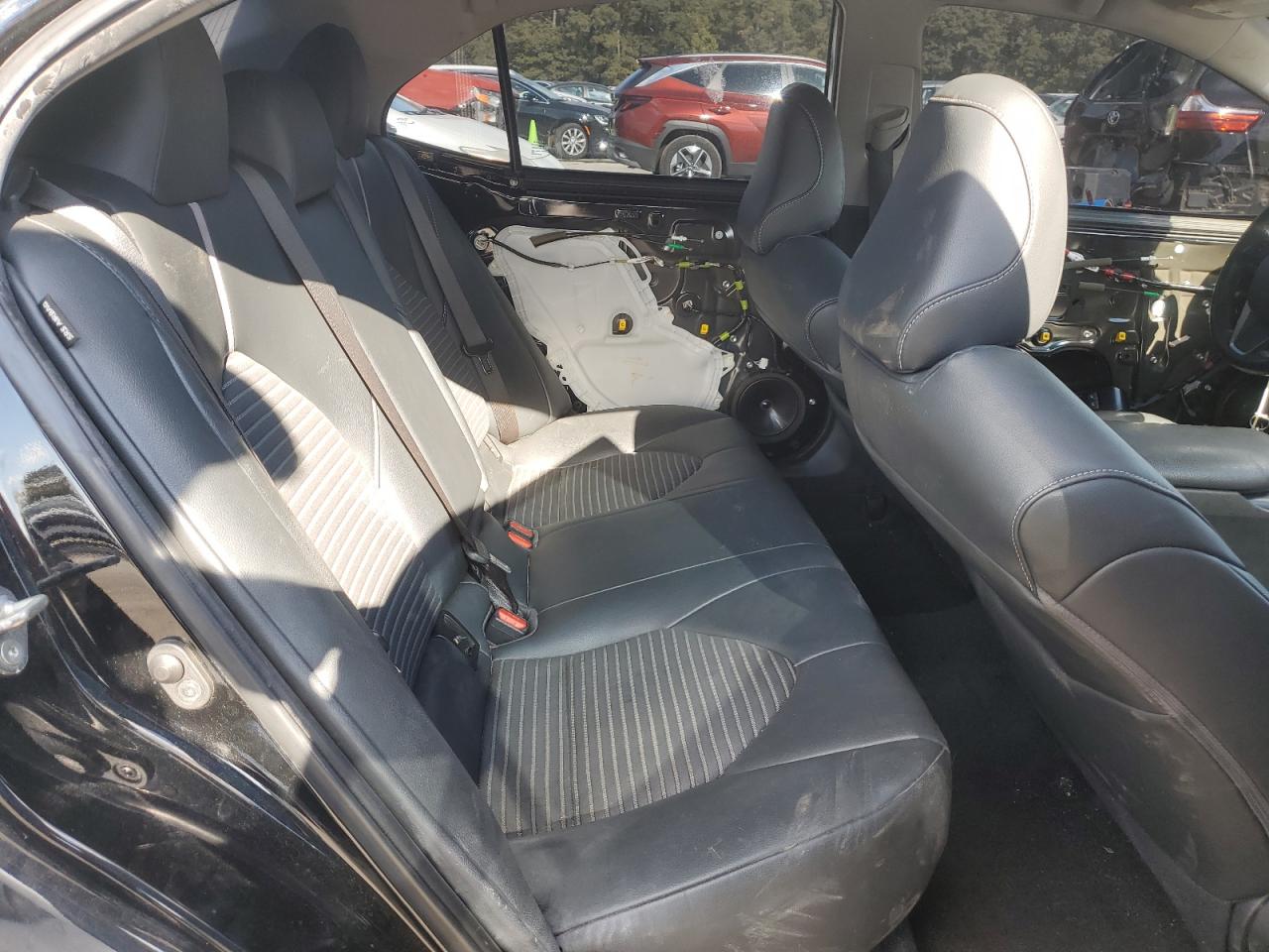 2019 Toyota Camry L VIN: 4T1B11HK6KU255115 Lot: 85488585