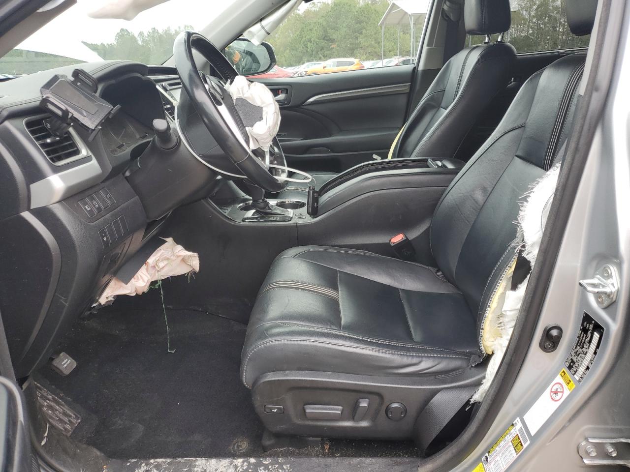 2018 Toyota Highlander Se VIN: 5TDJZRFH2JS817156 Lot: 85523505