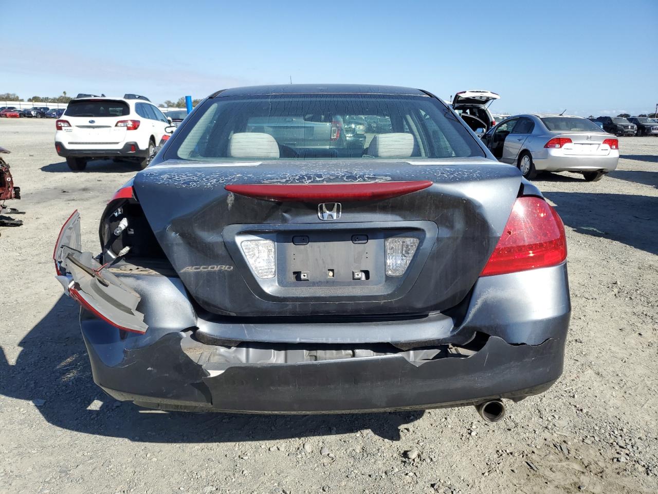 2006 Honda Accord Ex VIN: 1HGCM56726A121121 Lot: 81879645
