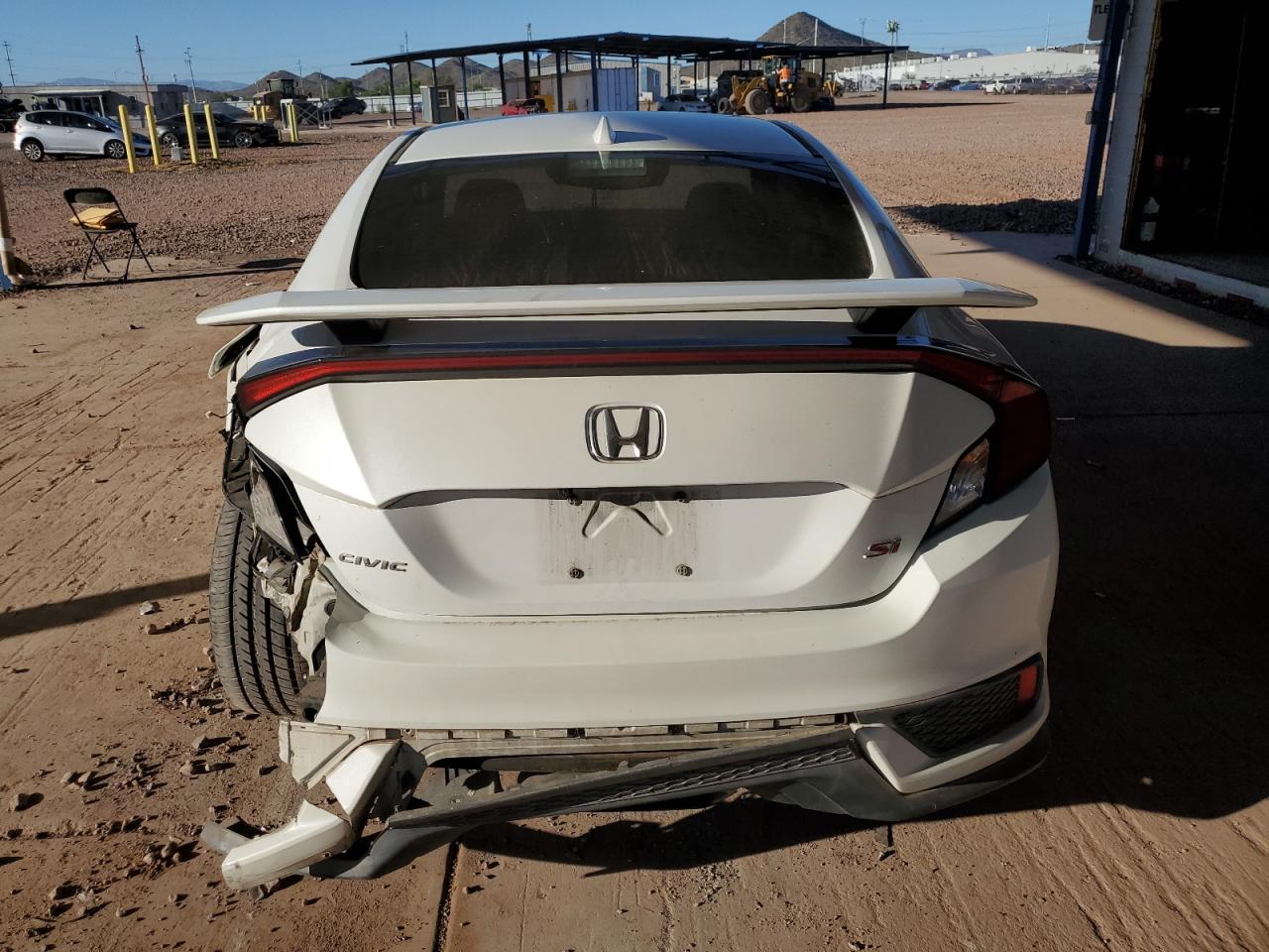 2018 Honda Civic Si VIN: 2HGFC3A56JH750661 Lot: 85646065