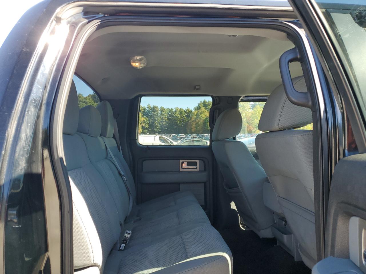 2011 Ford F150 Supercrew VIN: 1FTFW1ETXBFC76042 Lot: 85277675