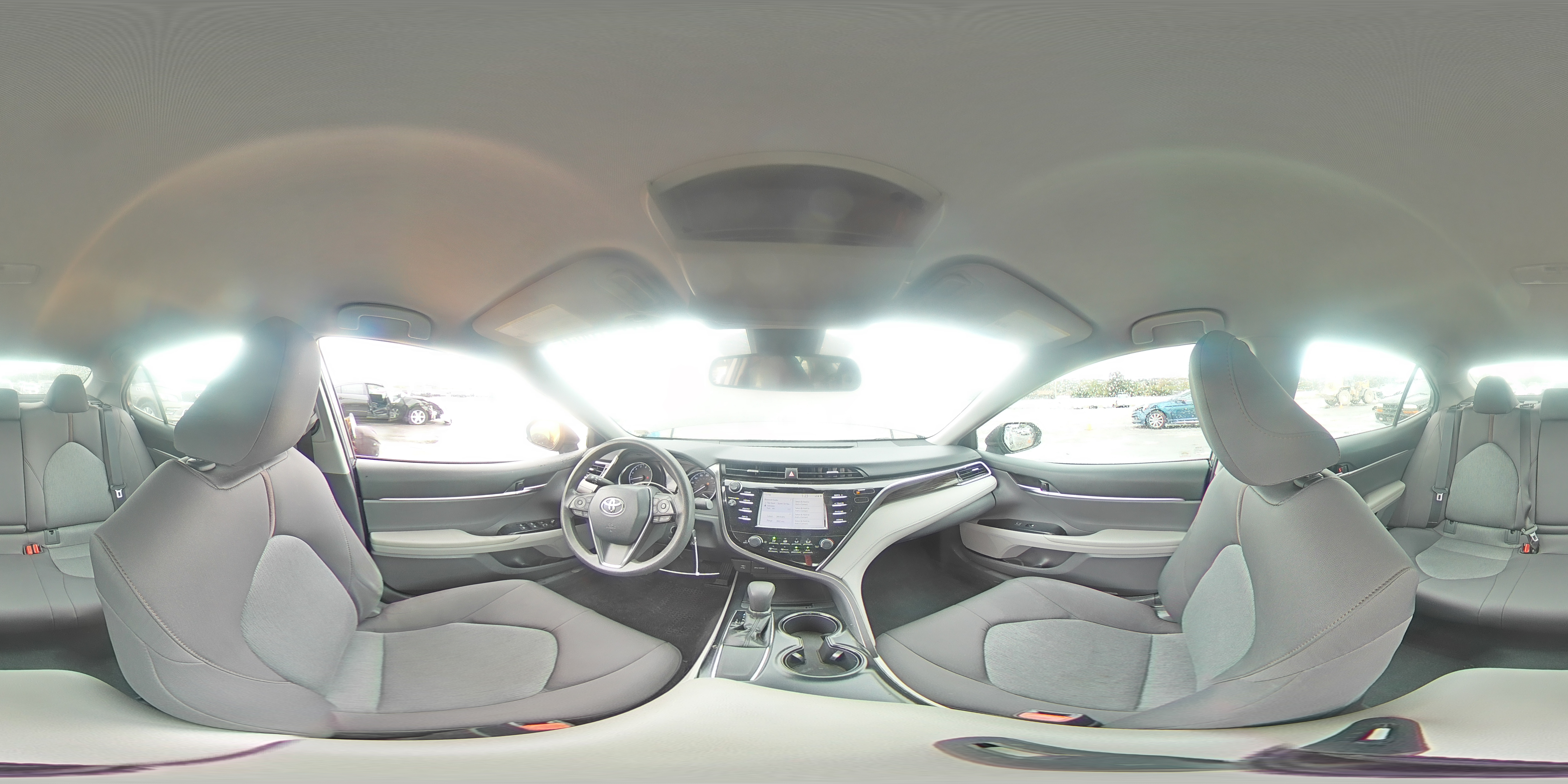 2018 Toyota Camry L VIN: 4T1B11HK3JU578844 Lot: 81747565