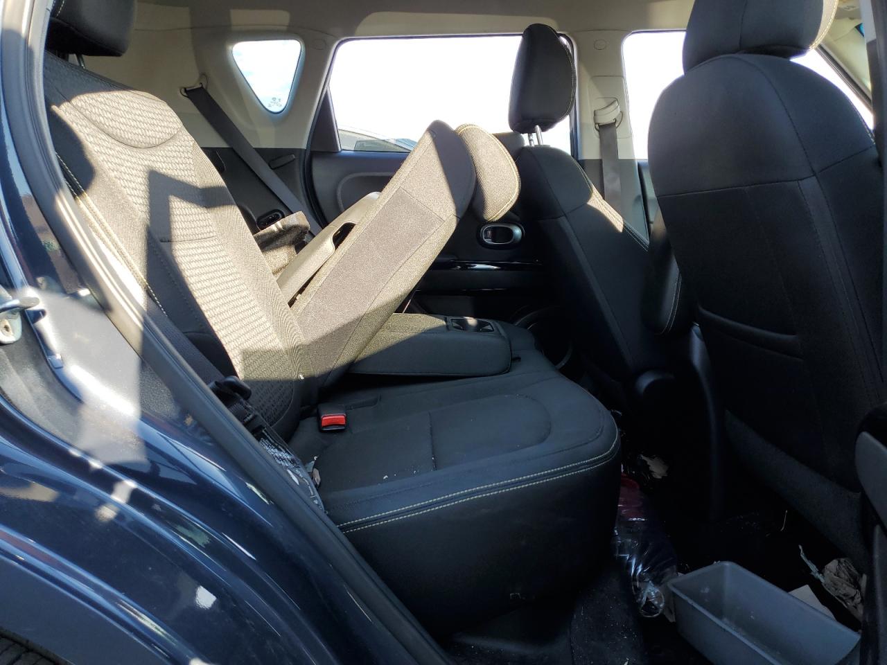 2016 Kia Soul + VIN: KNDJP3A5XG7322111 Lot: 80756745